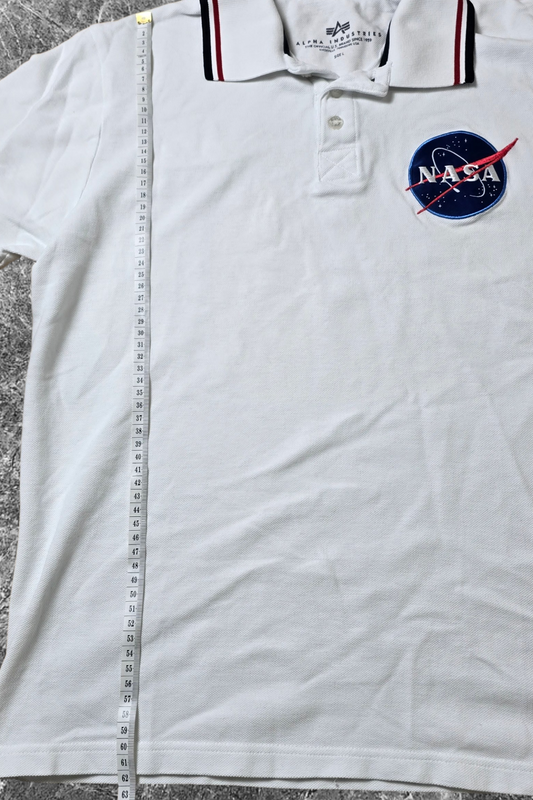 Alpha Industries x NASA Polo Shirt – Weiß | Größe L