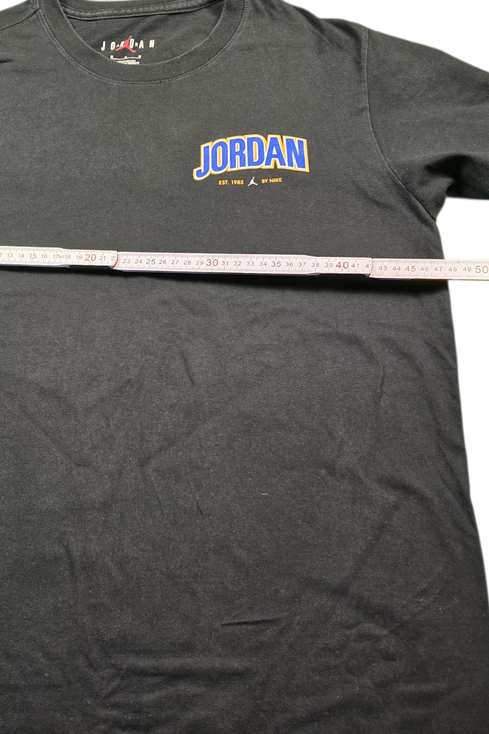 Jordan T-Shirt – Schwarz | Größe M | Backprint 🔥