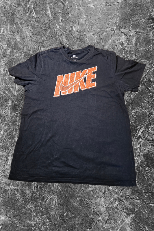 Nike T-Shirt Logo – Schwarz | Größe L