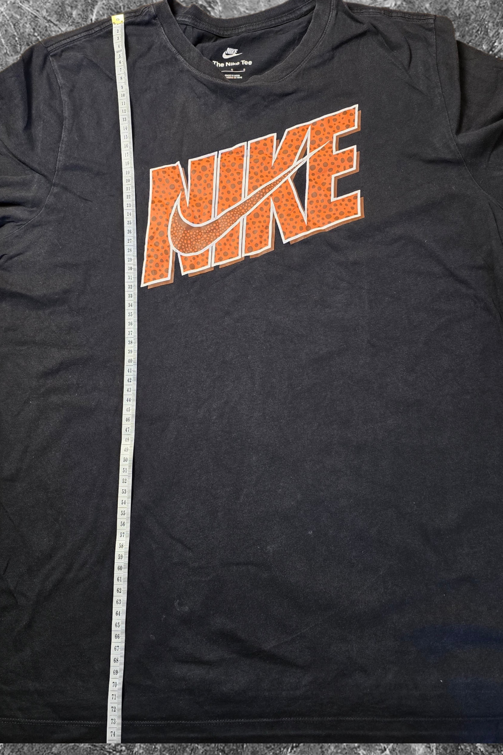 Nike T-Shirt Logo – Schwarz | Größe L