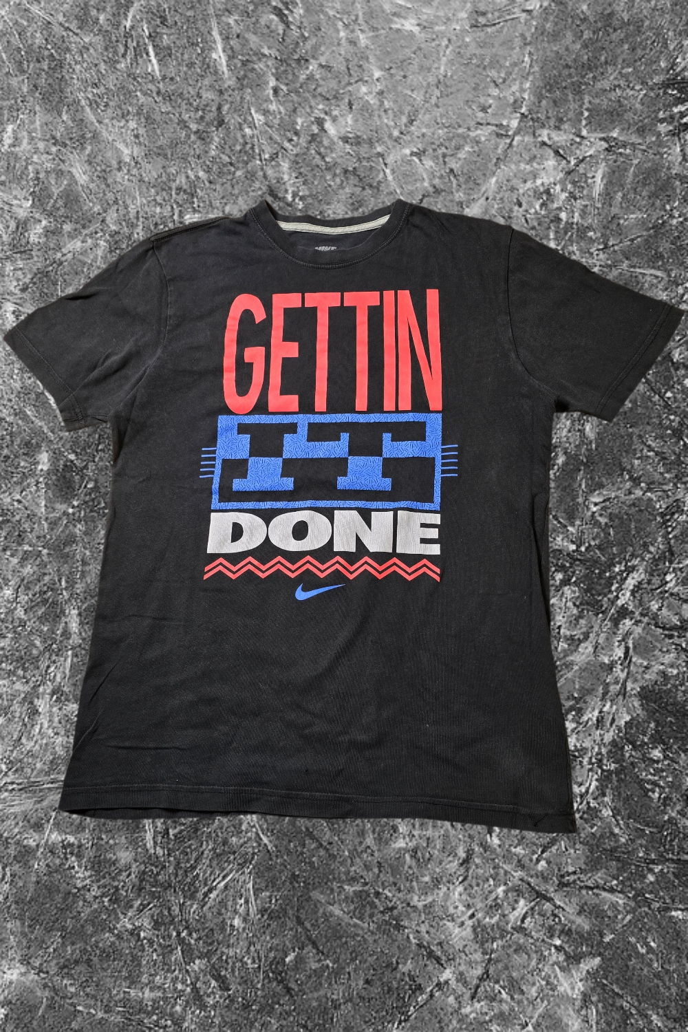 Nike T-Shirt „Gettin It Done“ – Schwarz | Größe M