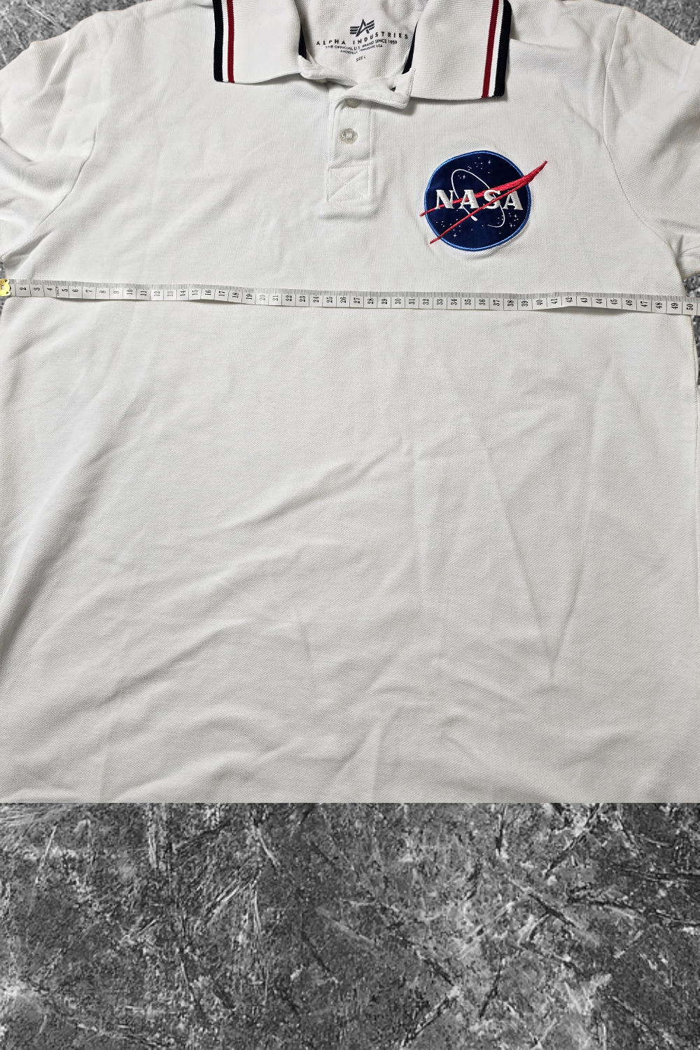 Alpha Industries x NASA Polo Shirt – Weiß | Größe L