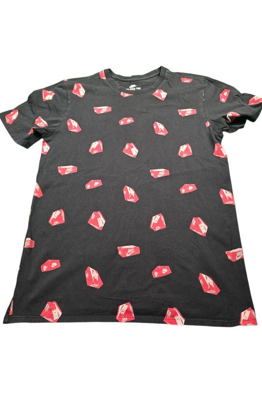 Nike T-Shirt Allover Print – Schwarz | Größe M